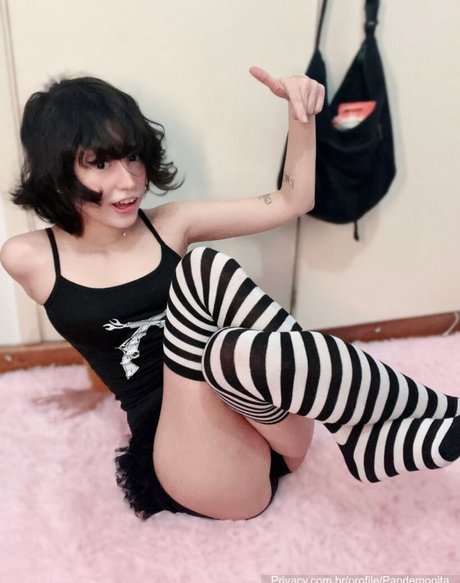 Pandemonita sex model images