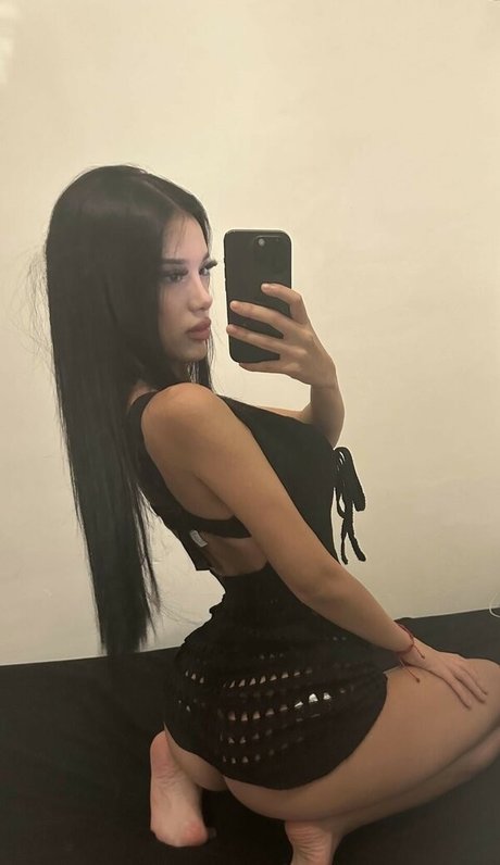 Naribnb model porn img