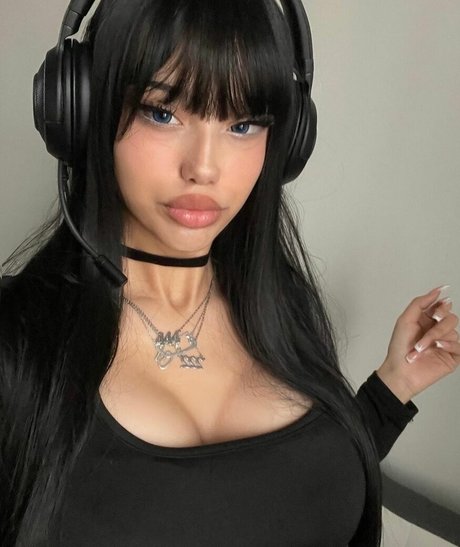 Naribnb pornstar naked archive