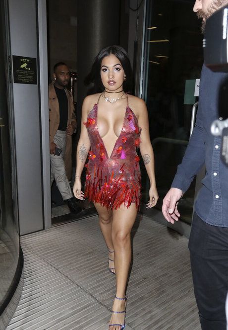 Mabel McVey nudes pornstar pictures