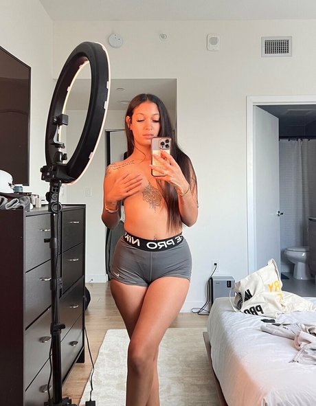 celinaxoxo pornstar sex gallery