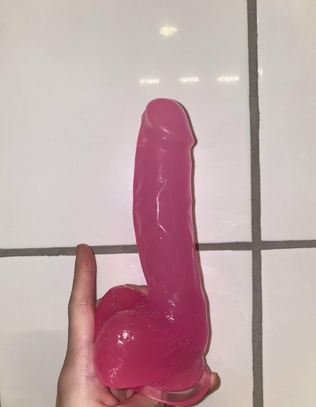 mushytushy nude model photo