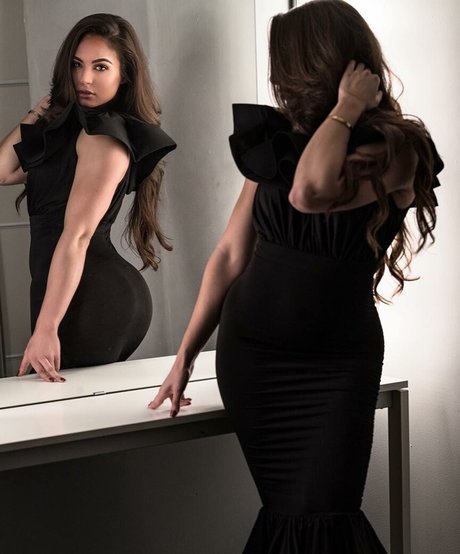 Ccosta99 model porn pictures