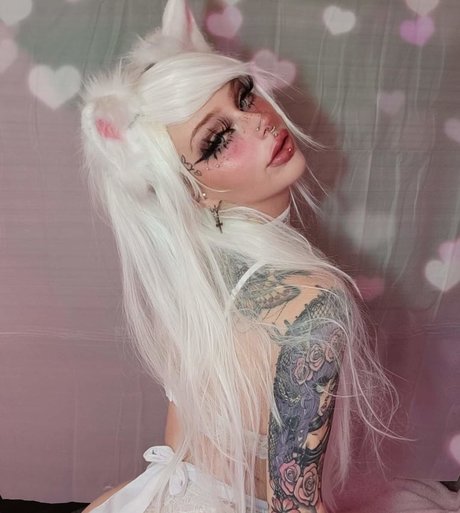 Thedeerqueen model exclusive picture