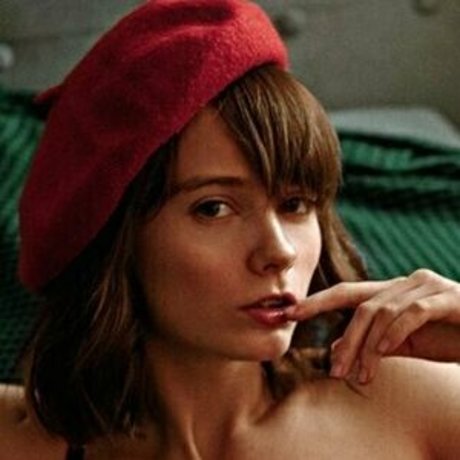 marthanudemodel pornographic model picture