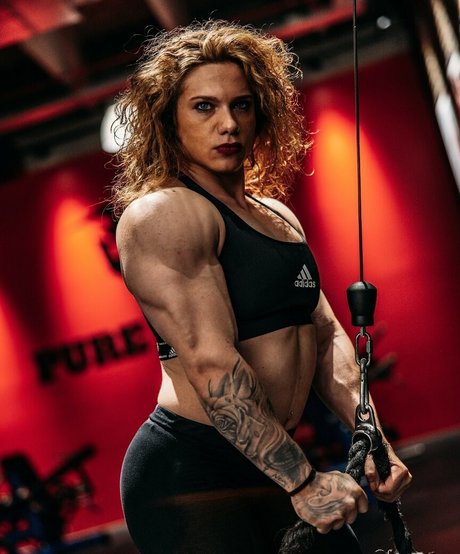 Anna Cicerelli top pornstar pics