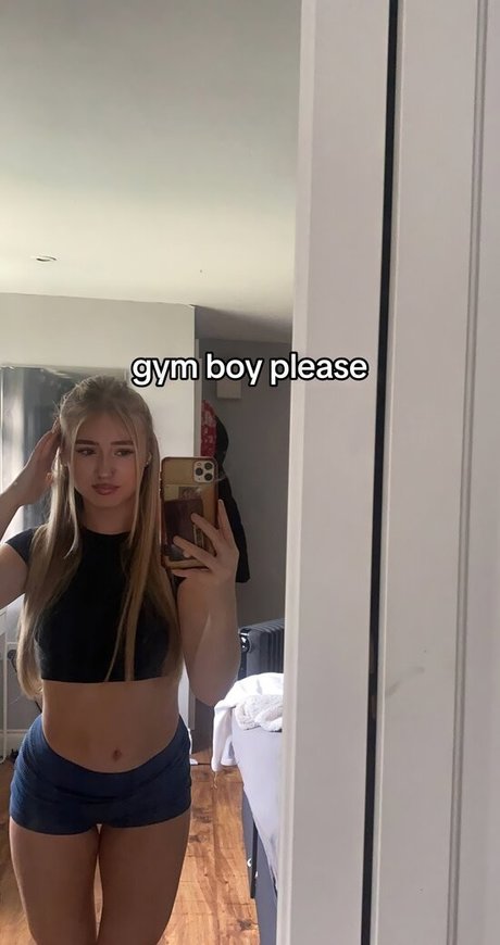 a mae 04 perfect pornstar pics