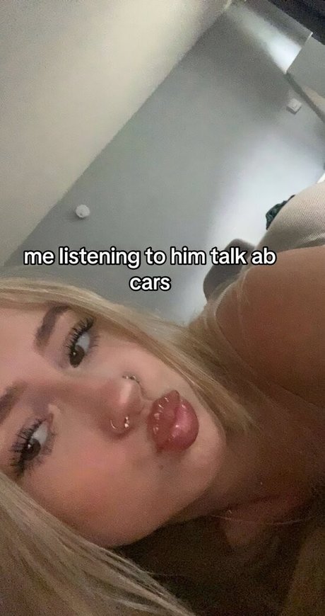 a mae 04 star naked img