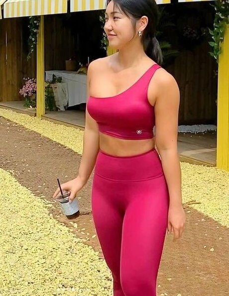 Beo Deul Jeong_ pornstar hot image