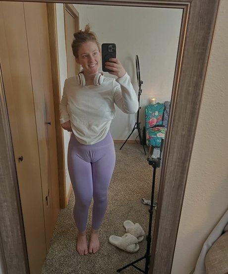 Adorablelilli star high quality picture