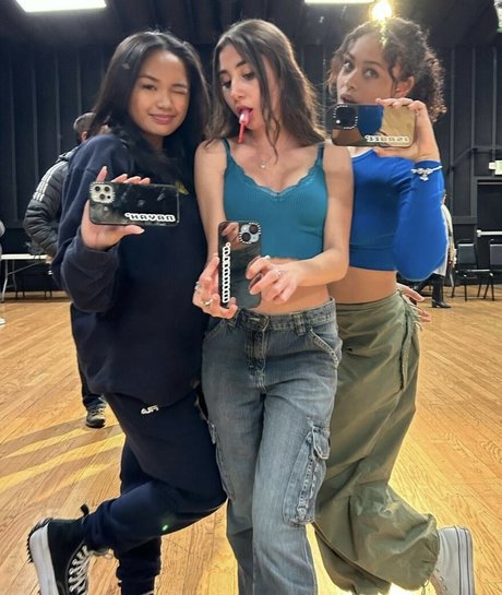 Mikaela Astel high quality star photo