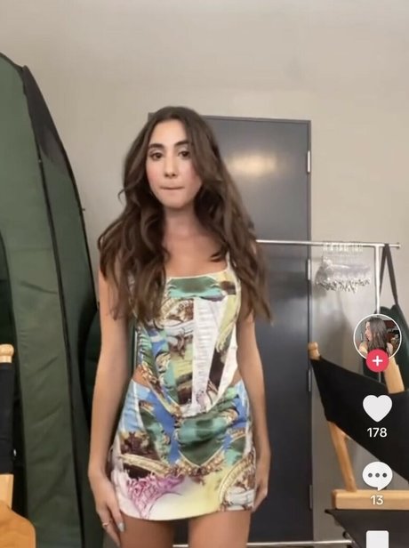 Mikaela Astel perfect model picture