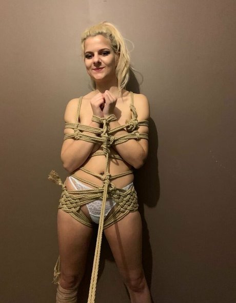 Charley Mairs beautiful star photos