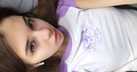 Lawwender naked pornstar img