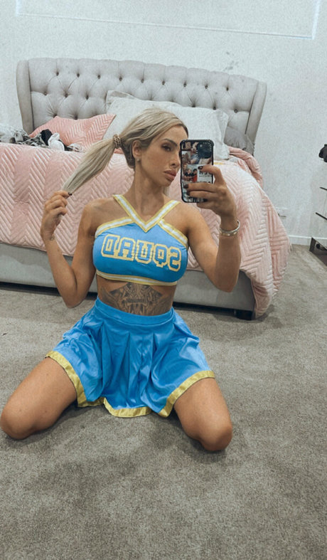 Stacey Hampton adult model picture