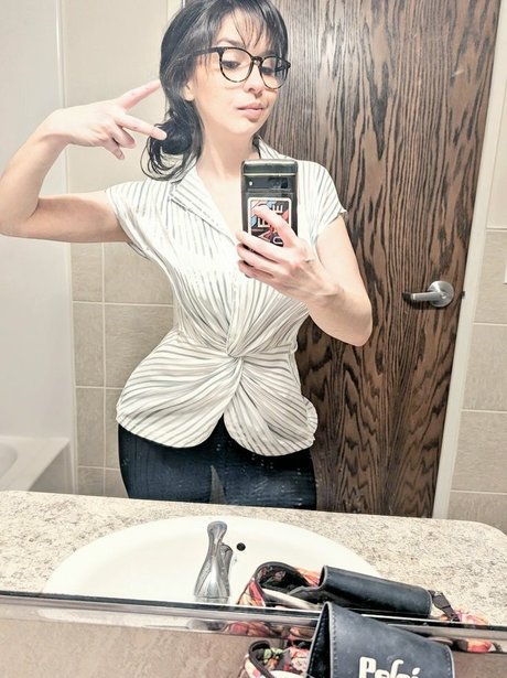 raenarchy star perfect picture