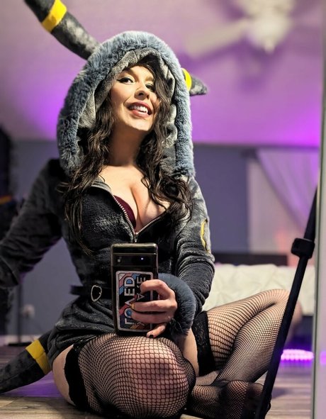 raenarchy hd star pic