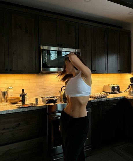 Alina garage best actress image