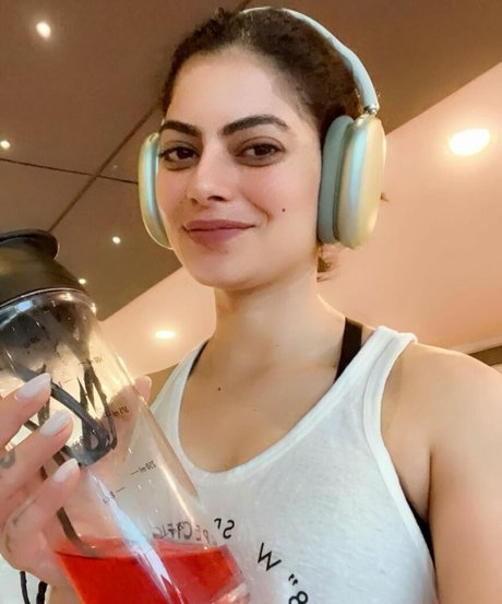 Fiza Choudhary model sex pictures