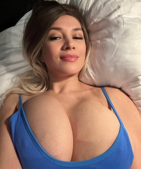 realbody001 high quality model pic