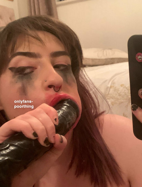 poorthing star porn photo