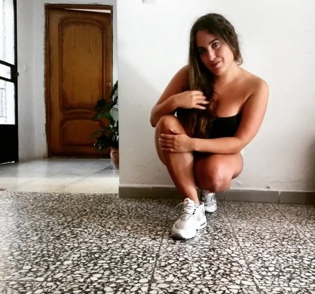 elviabombon free star photos