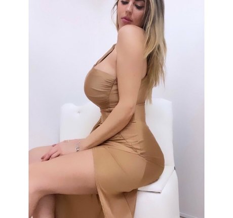 Anna Riano sex star pic