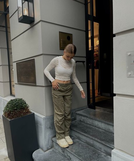 maxima mclk model photo