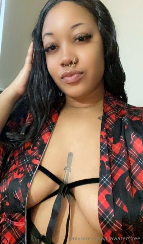 lilawatersfree pornographic model gallery