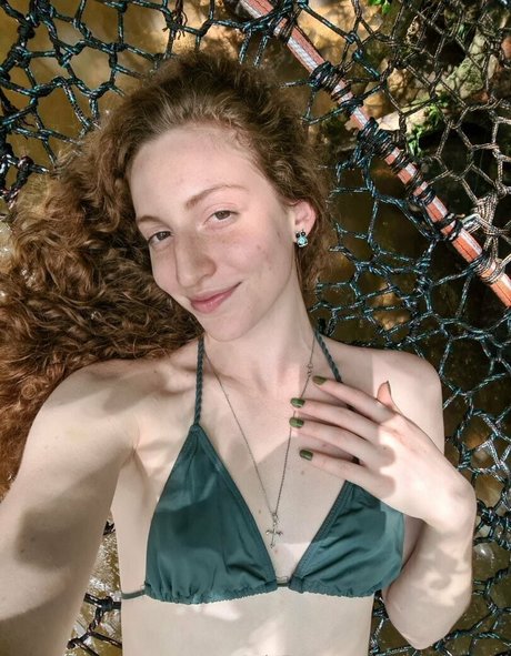 laviniatiburski best model img