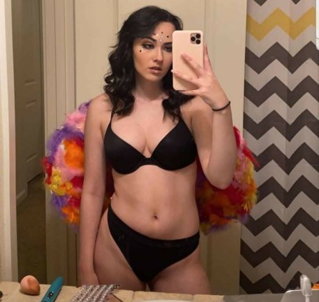 onyxcherrie actress photo