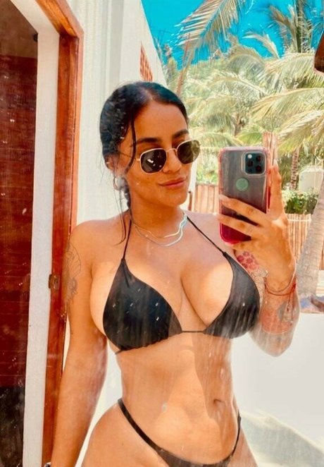 Mariana Samano pornstar sexy galleries