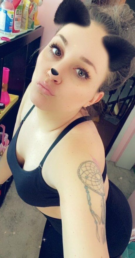 rougewild69free pornographic model images