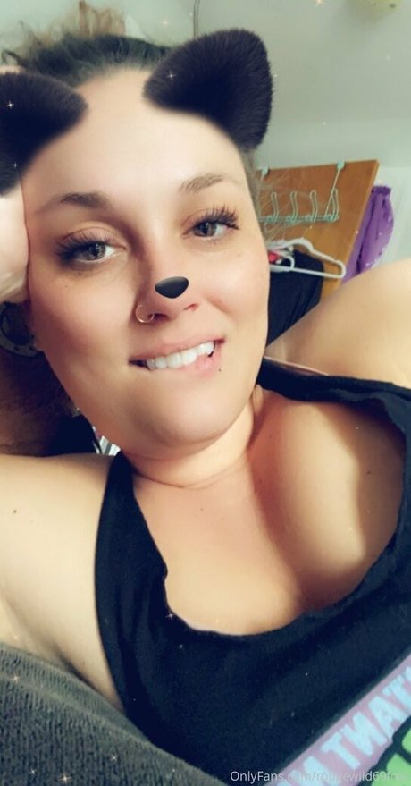 rougewild69free model high quality images