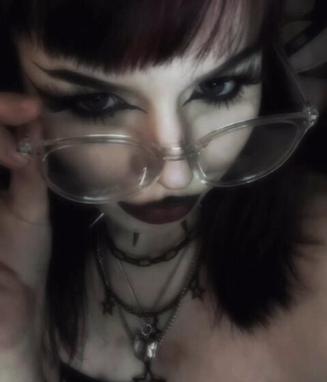 brattygirlllxo xxx pornstar photo