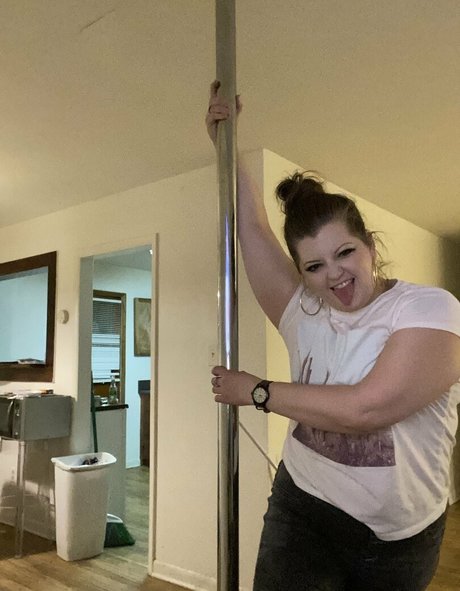 queen of spades pornstar naked images