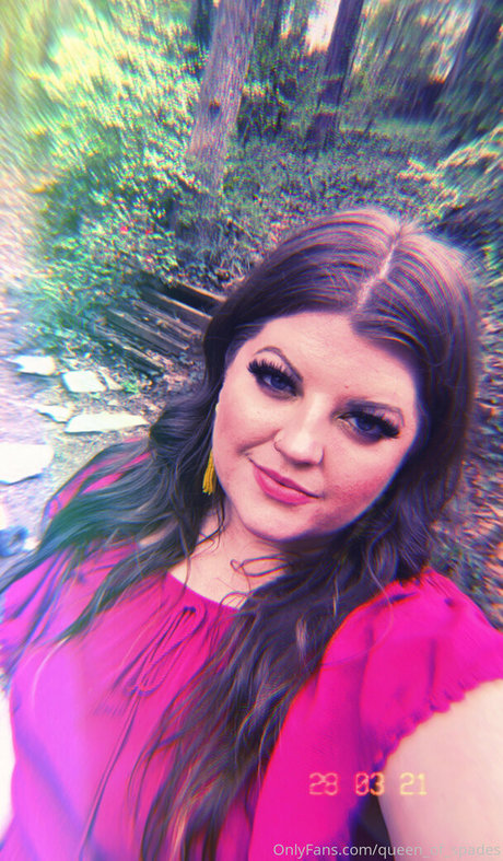 queen of spades model perfect galleries