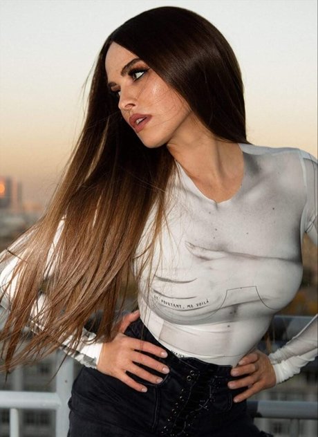 Dasha Astafieva star free photos