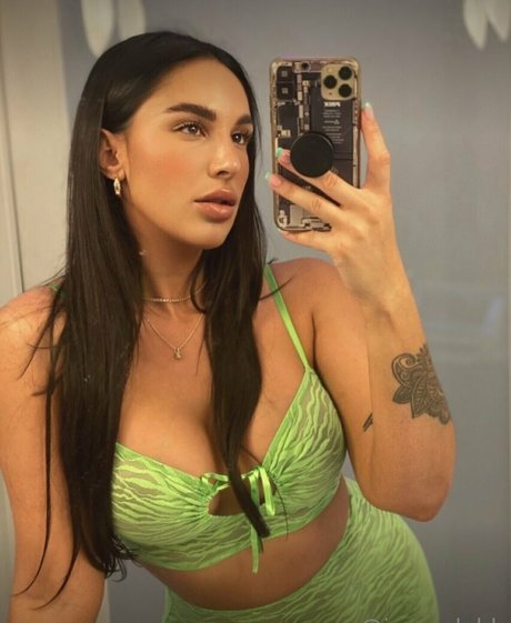 jameelahh model erotic pic