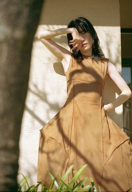 Rinko Kikuchi nice actress img