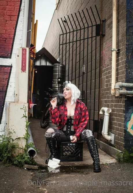 maple massacre star naked img