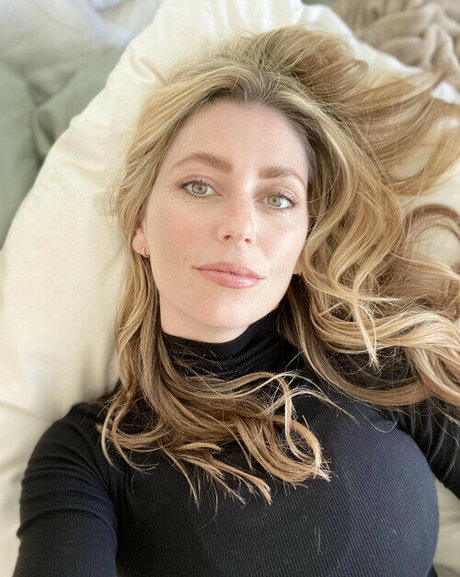 Diora Biard model porn image