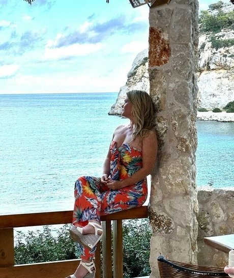 Alison Sweeney model nudes images