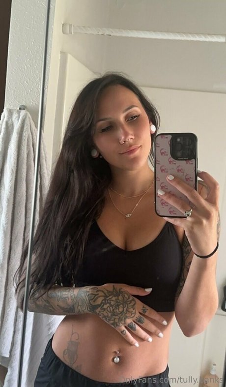 tully banks star sex images