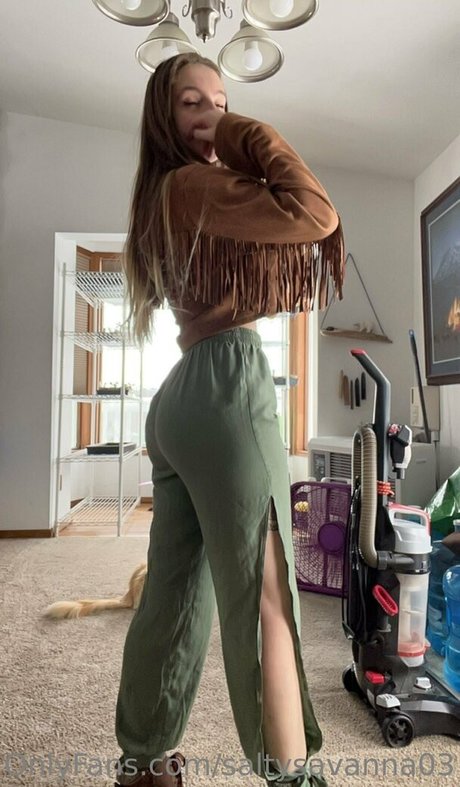 saltysavanna03 nude actress galleries