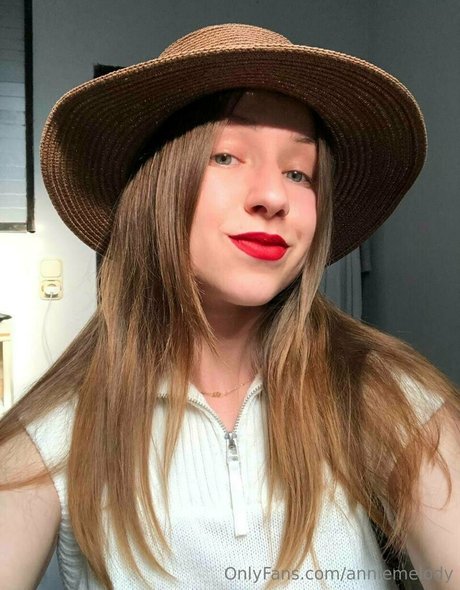 anniemelody high quality actress photo