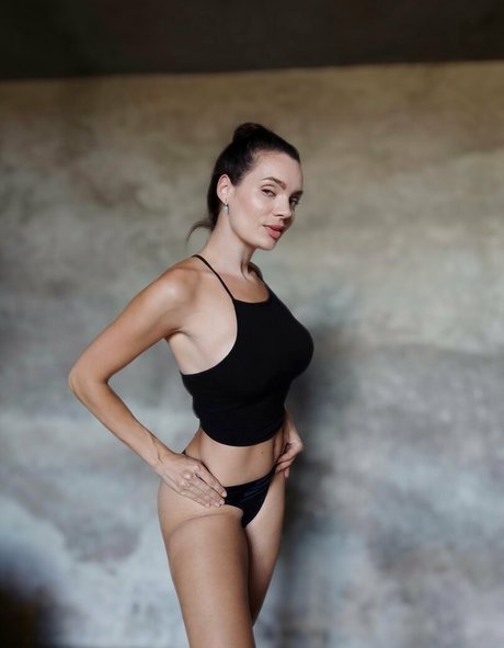 deedeerczfree star exclusive picture