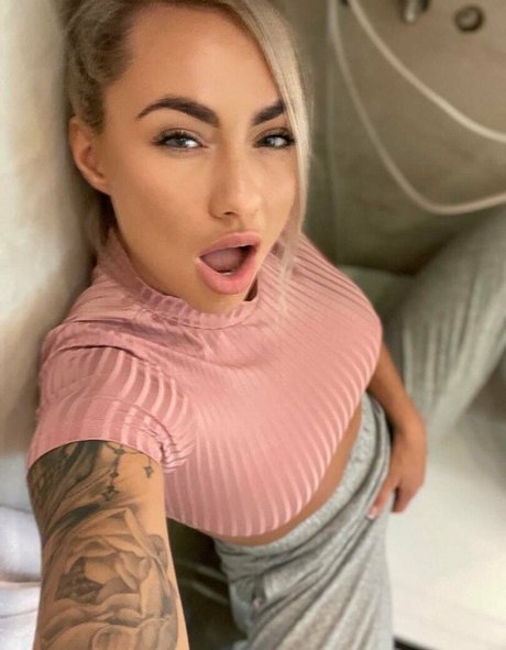 deedeerczfree best actress photos