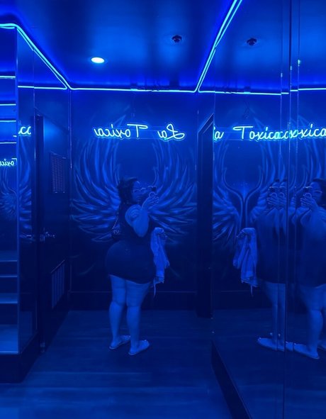 Sophialaurrren perfect star archive