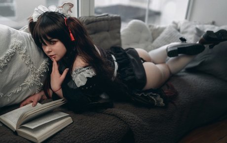 tulesha naked pornstar pictures